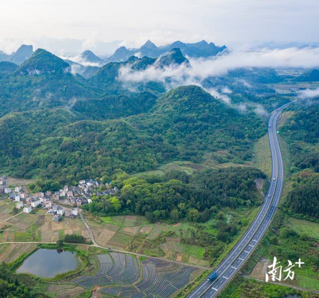 連州境內已有三條高速。黃慧誠 攝